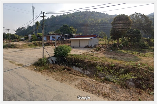293sqw Pamieng roadside doisaket,chiangmai.